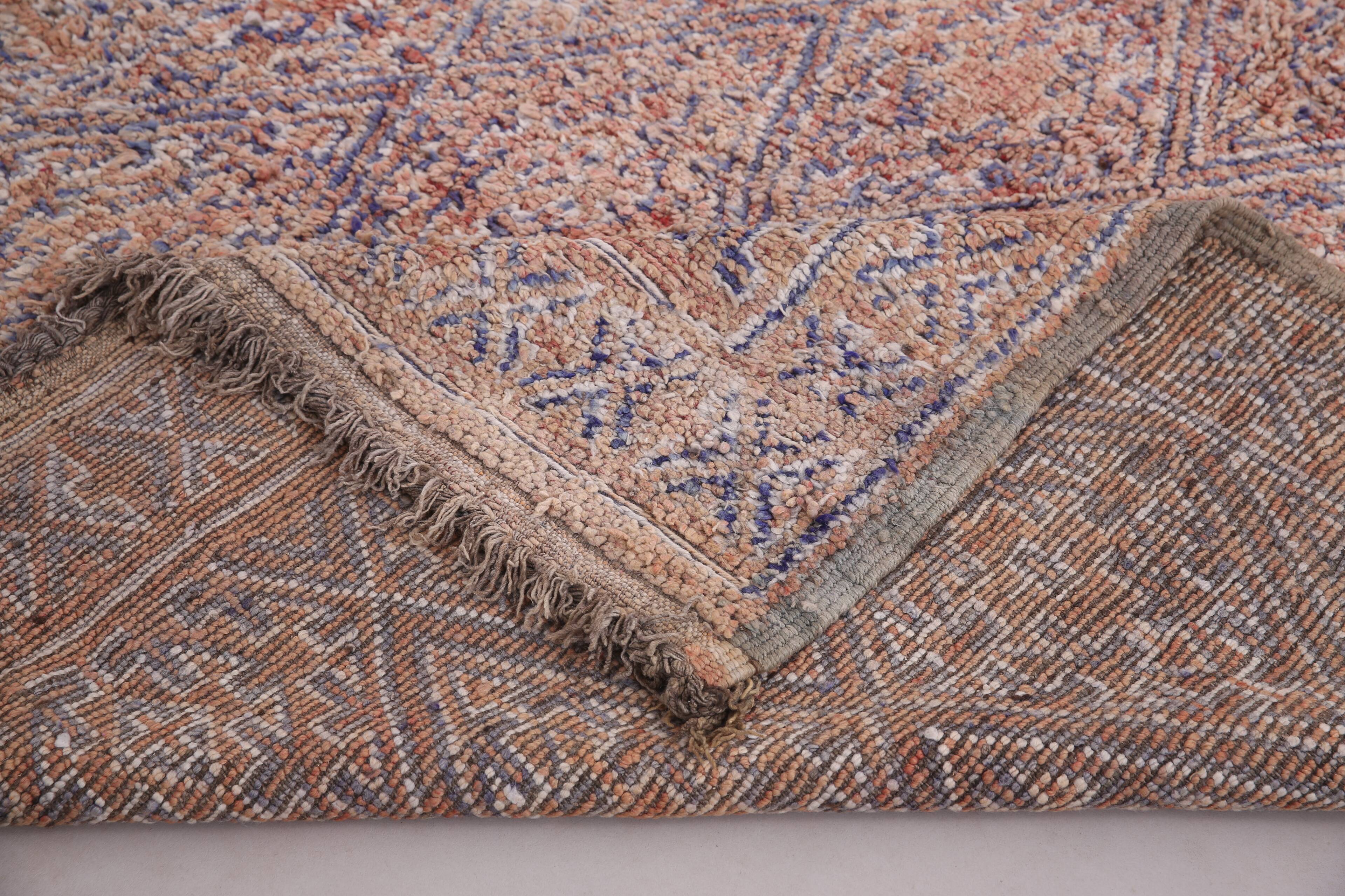 Vintage Moroccan Wool Rug 214 x 332 cm - Berber Handmade Living room rug