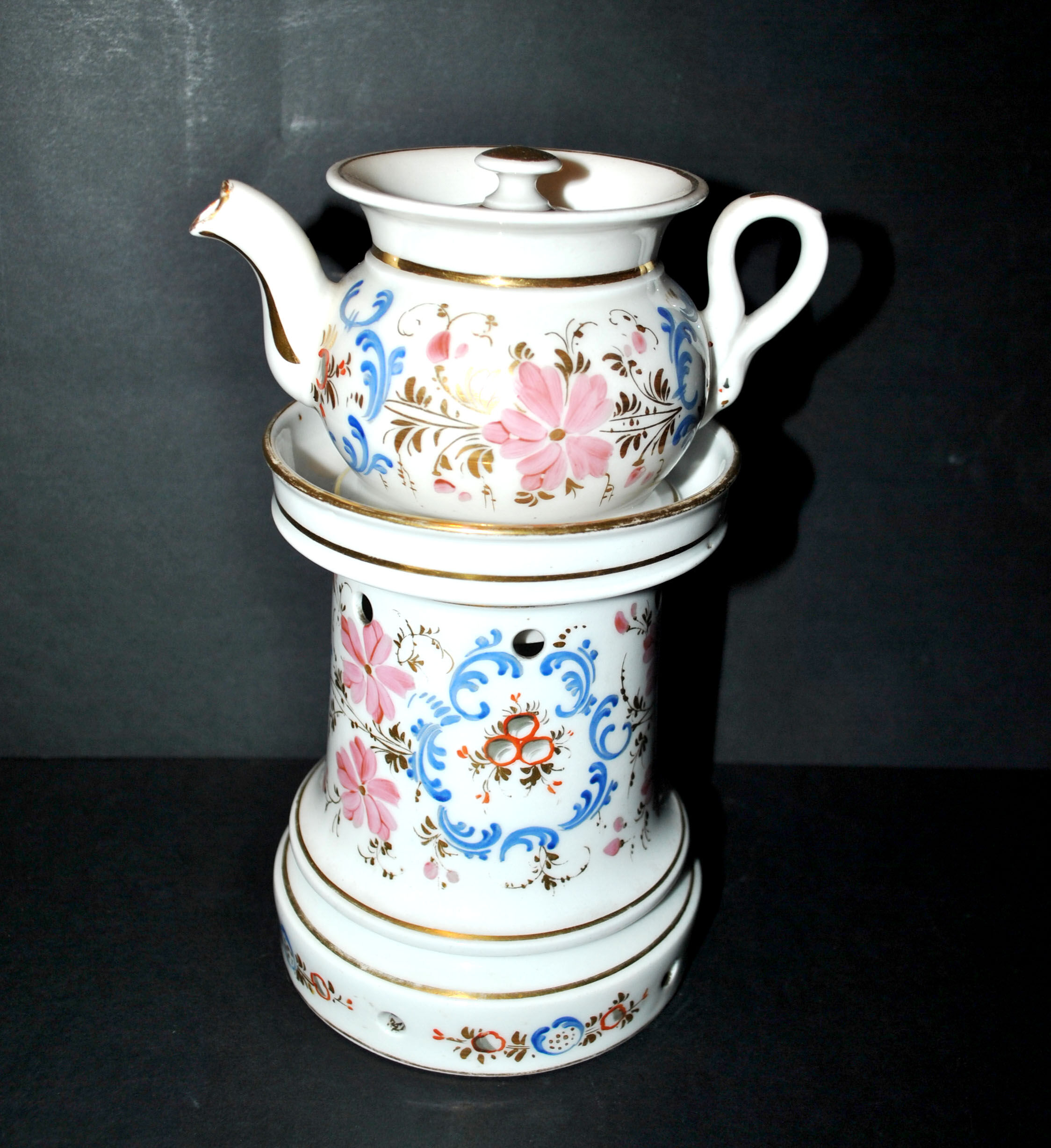 Tisanière ancienne en porcelaine de Paris veilleuse Théière à infusion fleurie peint main 19e s.