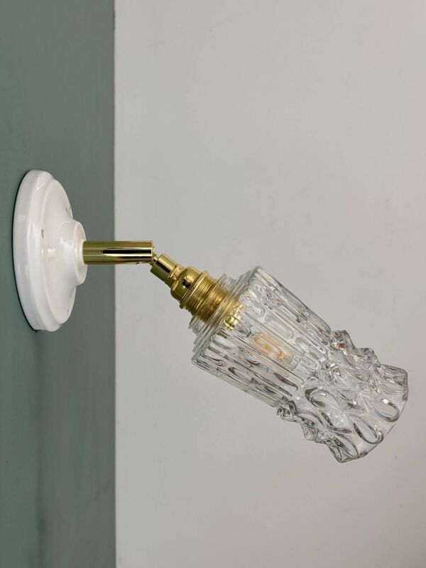 Applique tulipe vintage en verre moulé transparent