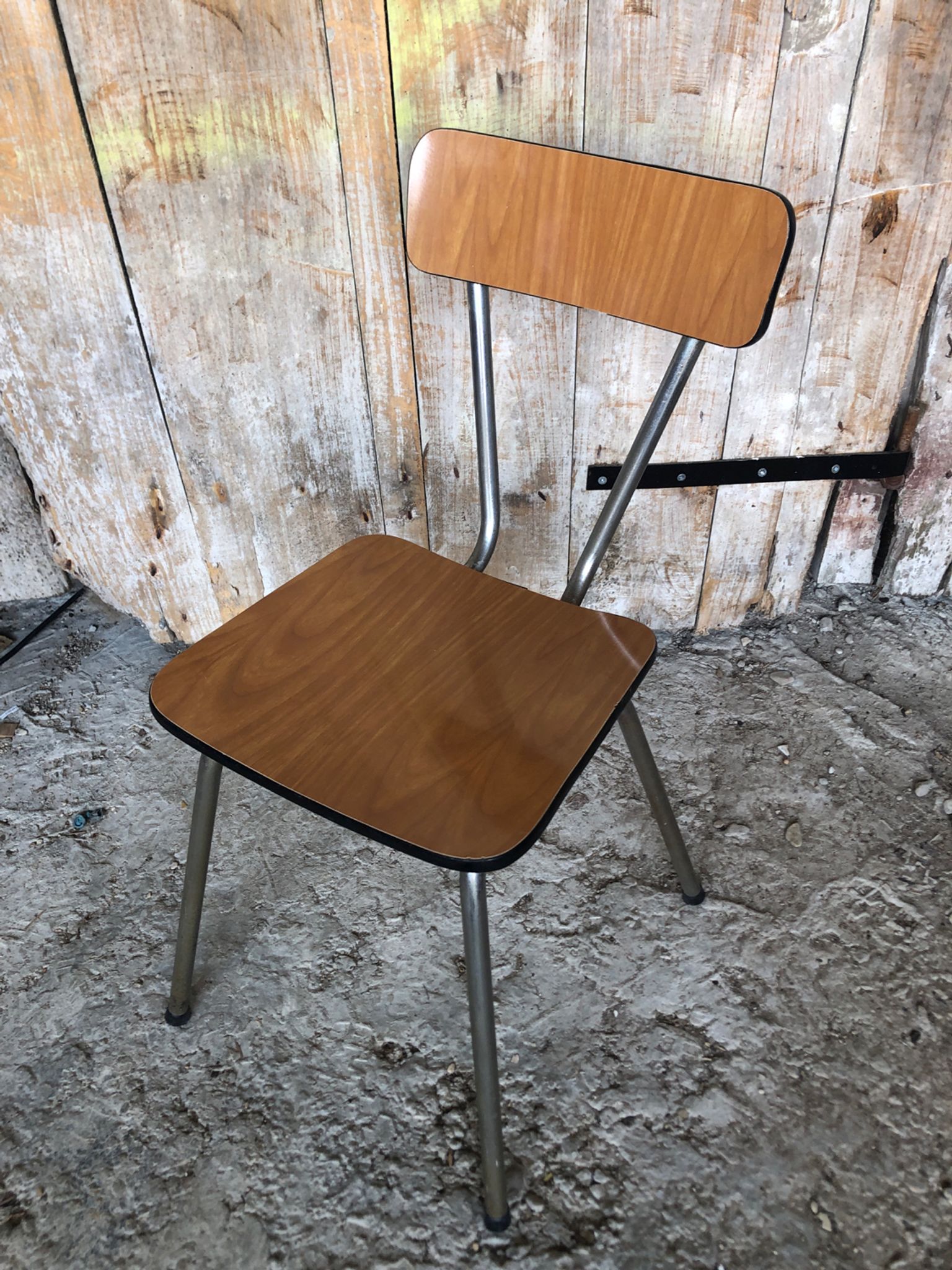 Series of 4 Formica Chairs Wood Legs Metal Chrome Vintage #A243