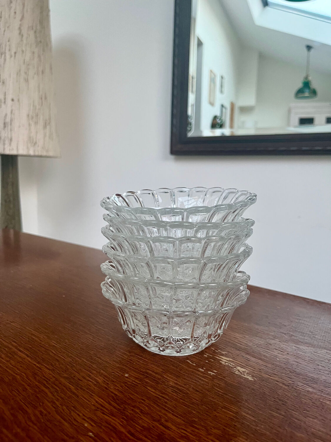 Set of 6 pressed glass bowls with star decoration – vintage