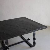 Table basse en métal forgé et pierre noire | Brutaliste | France | Années 1970