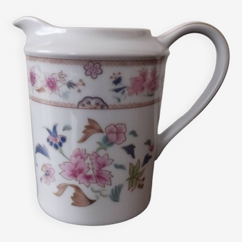 Crémier BERNARDAUD Limoges modèle Famille Rose