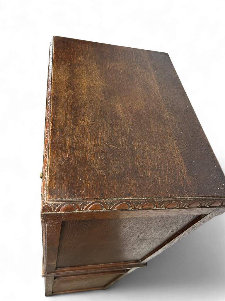 Vintage mid-height low cabinet/shelf with art deco details