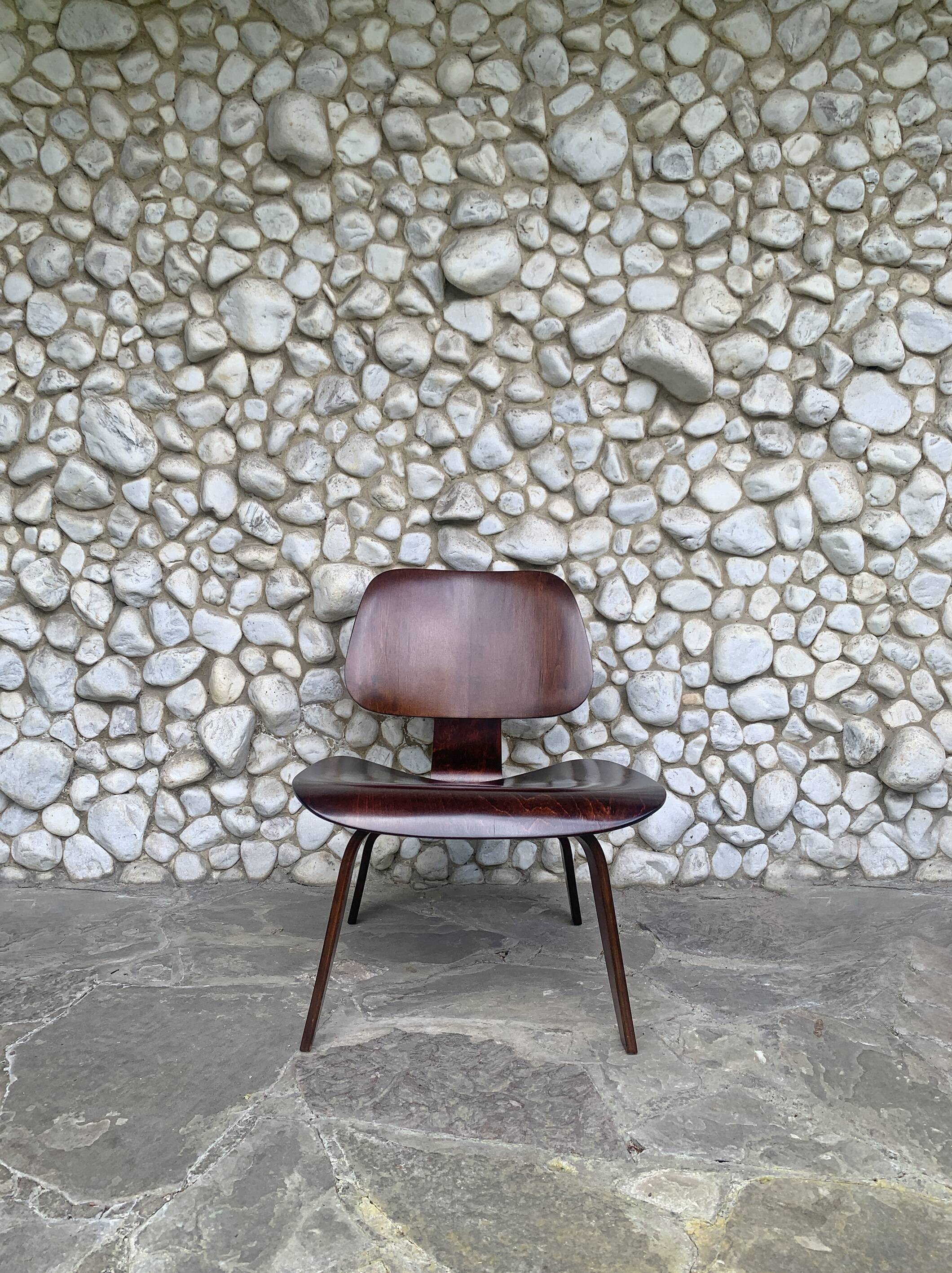 Fauteuil LCW Lounge Eames par Evans / Herman Miller 1950s