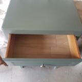 Vintage chest of drawers