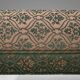 Grand canapé victorien et ottoman assorti, Royaume-Uni, années 1890.