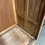 Vintage three-panel sliding wardrobe