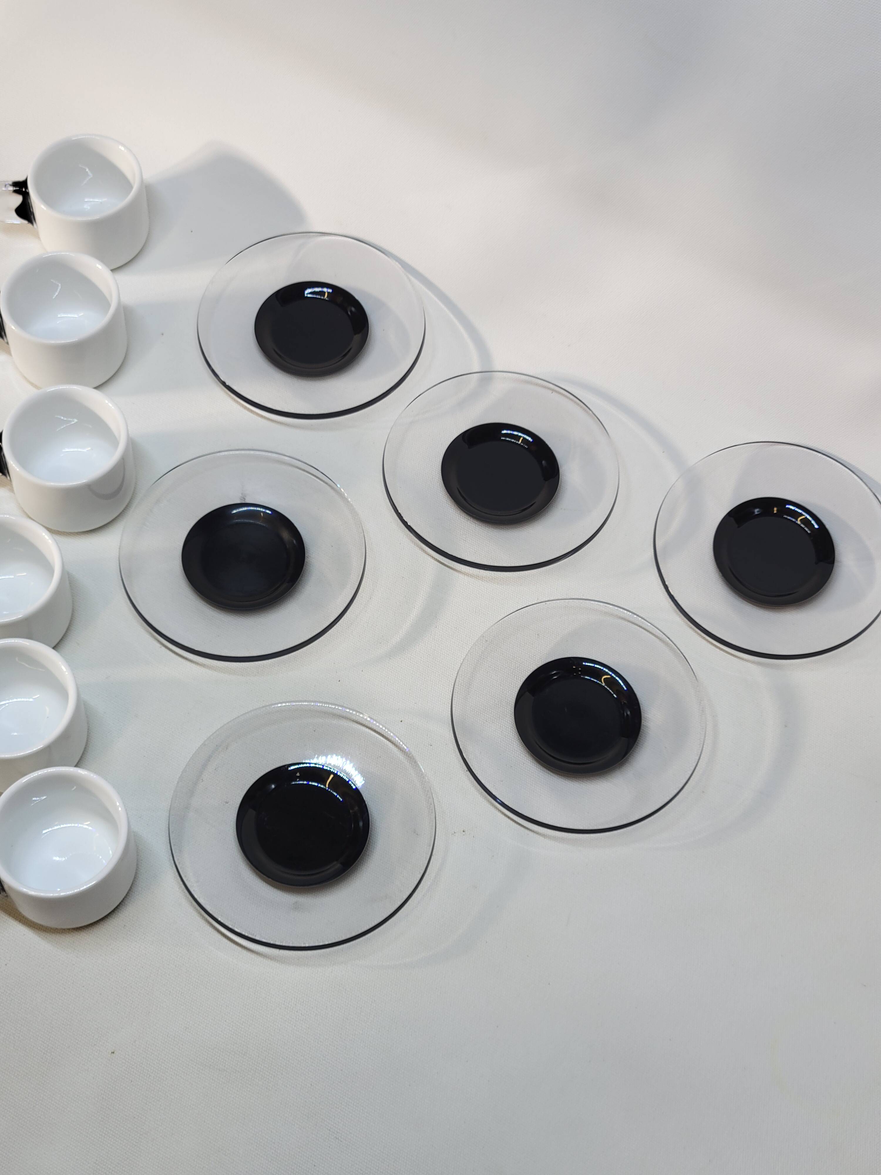 Guzzini Coffee Set 6 Porcelain Espresso Cups and 6 Plexiglas Saucers