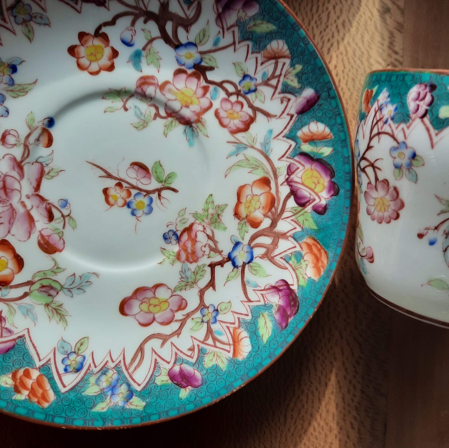 4 cups and under cups of the 19th century earthenware factory of sarreguemines