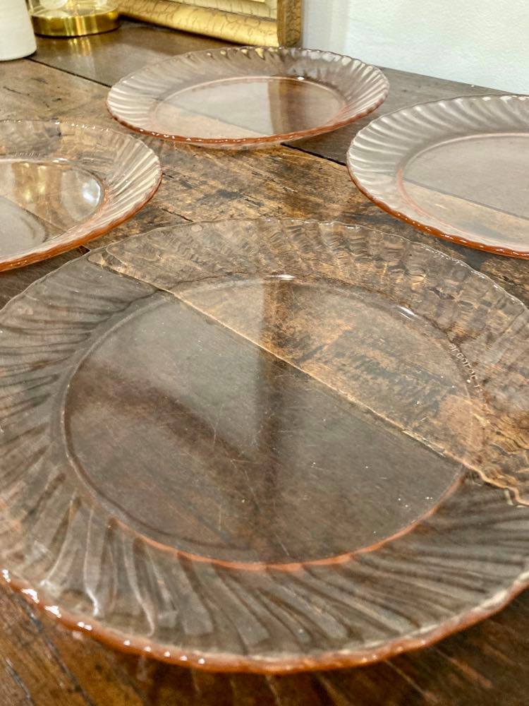 Lot 4 plates Arcoroc model Rosaline