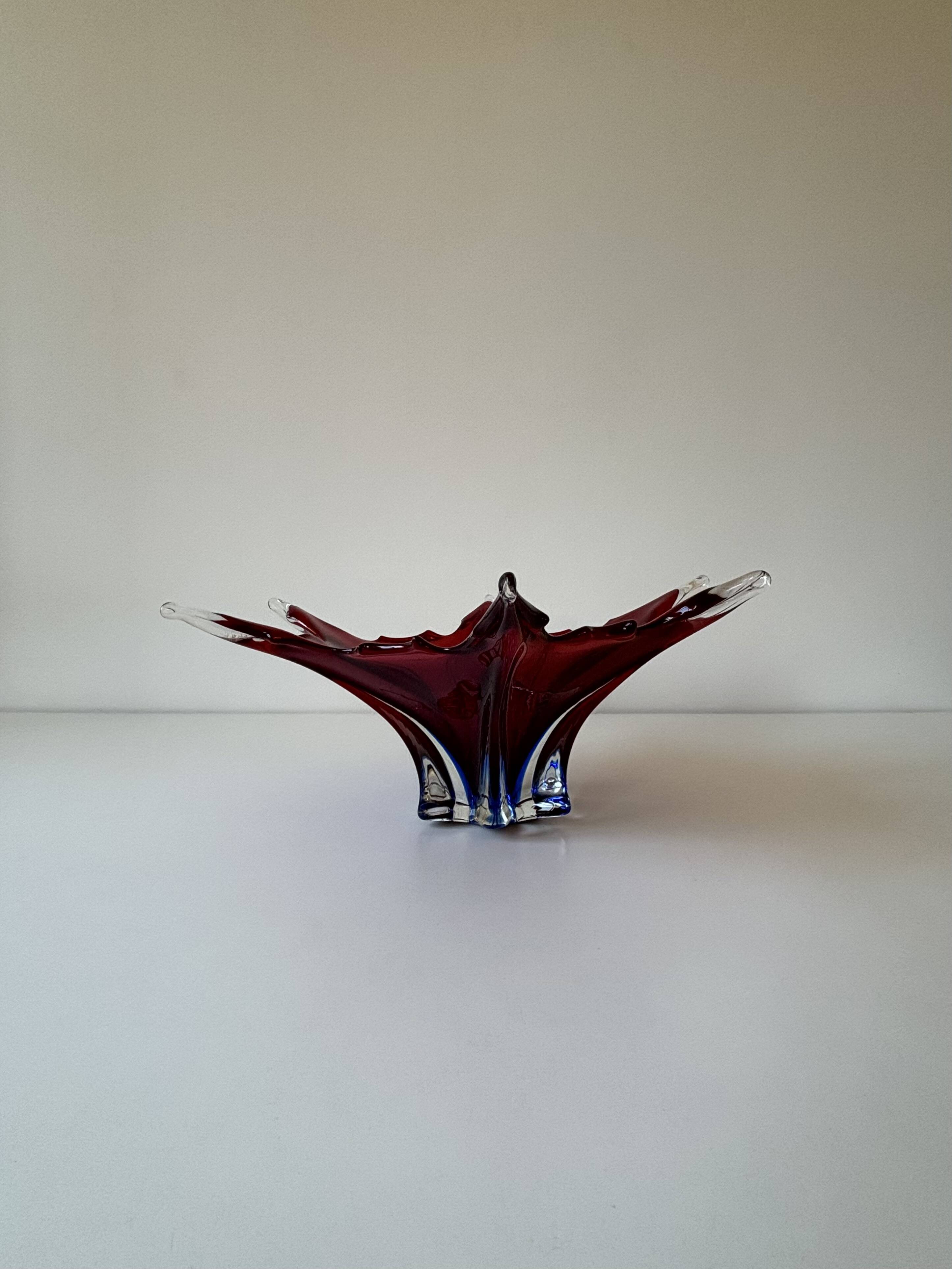 Important Murano blown glass centrepiece – Ruby red and blue
