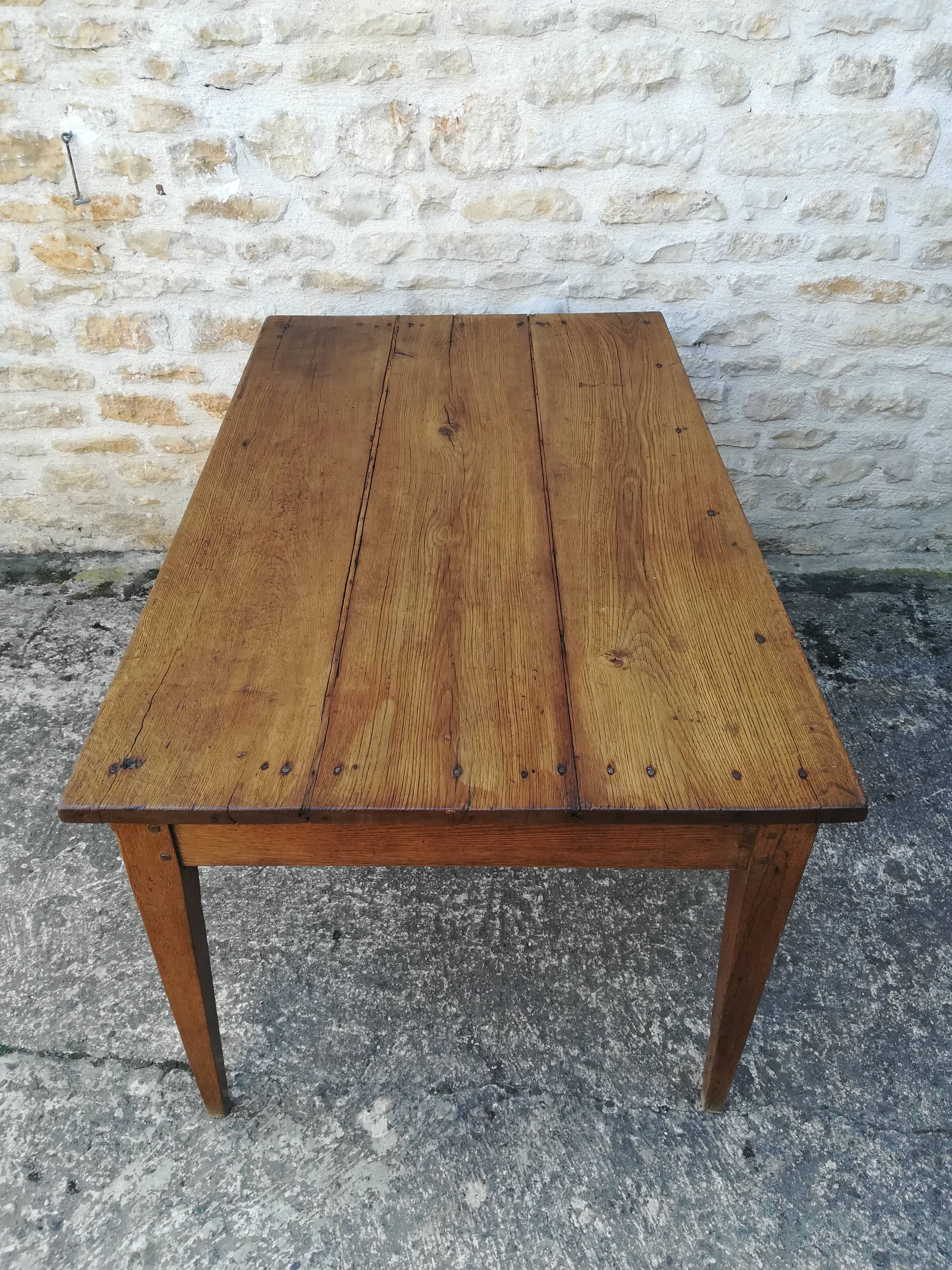 Oak farmhouse table two drawers