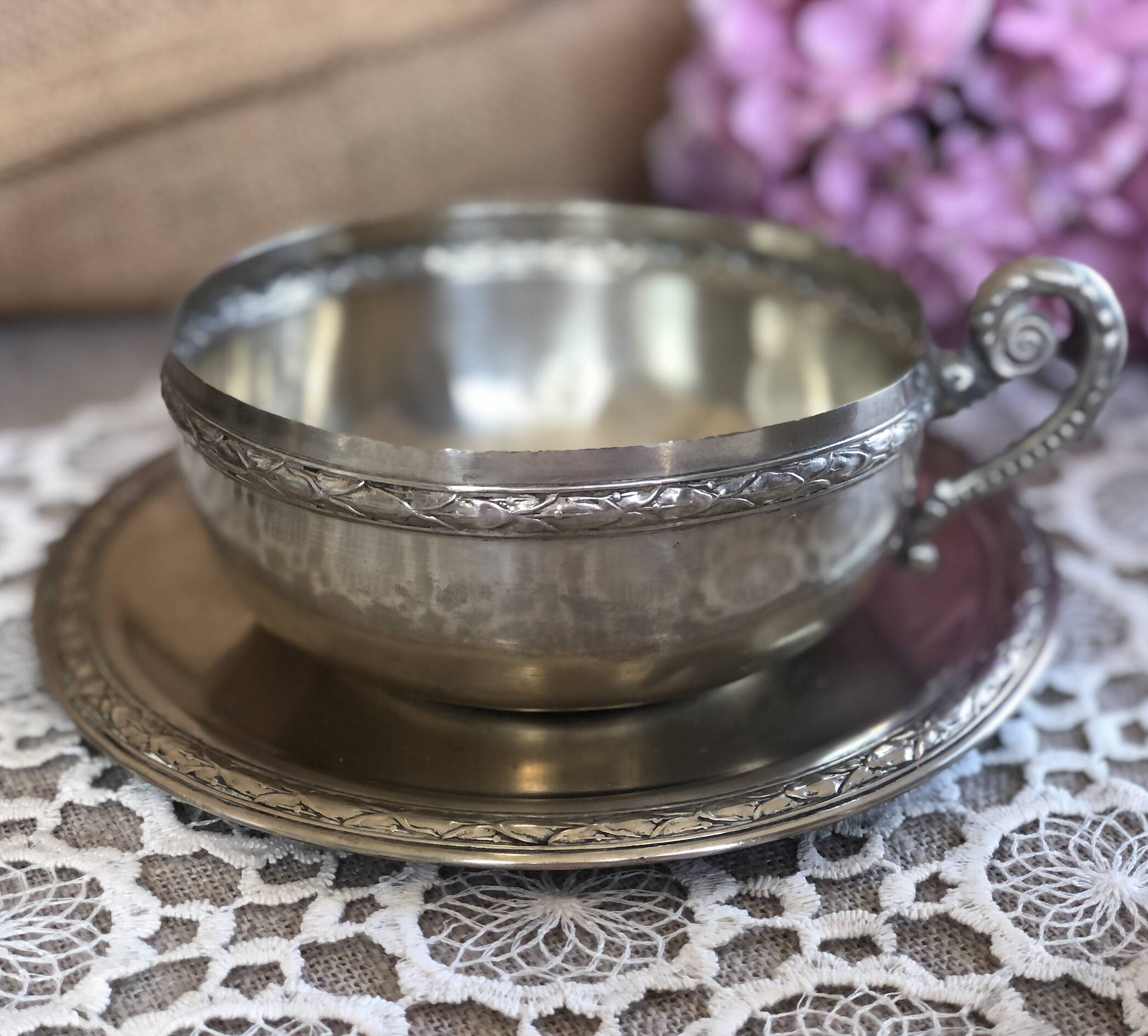 Set of 3 old "silverware" cups