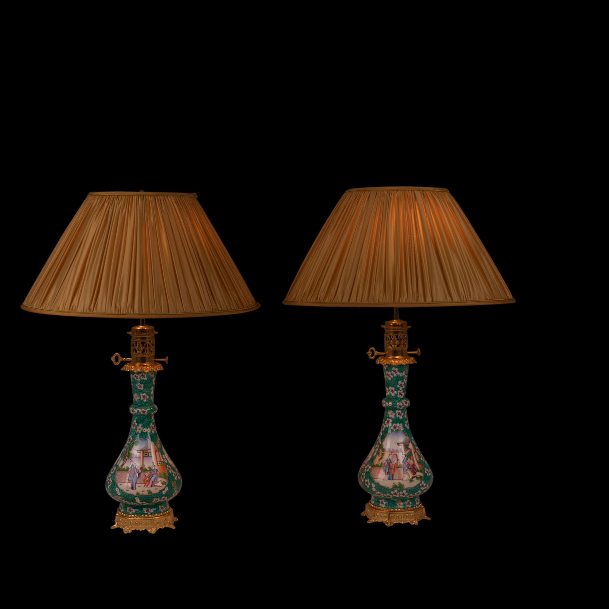 Pair of lamps in Canton porcelain and bronze, circa 1880