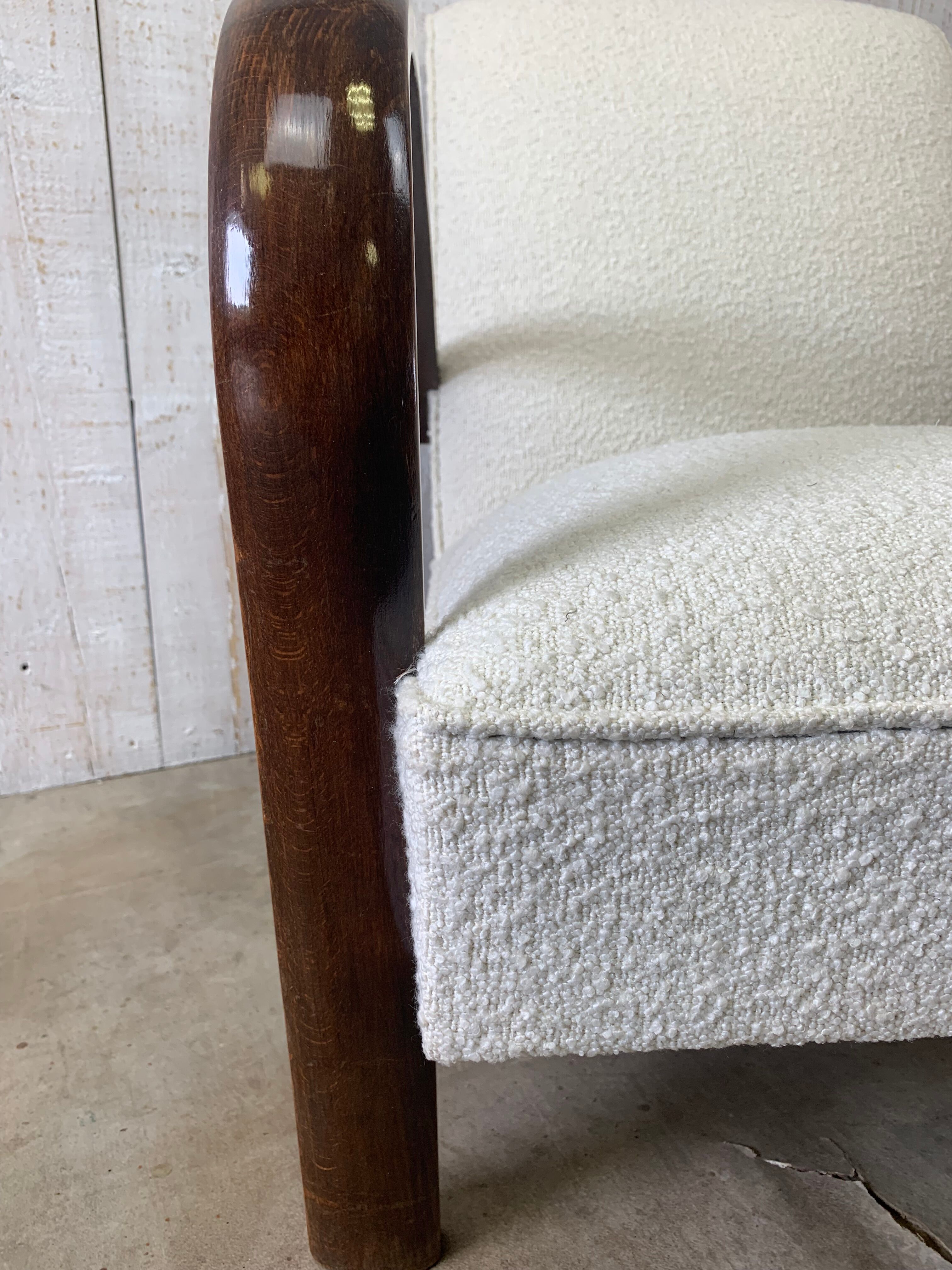 Fauteuil des années 50 restauré