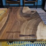Table basse en noyer massif