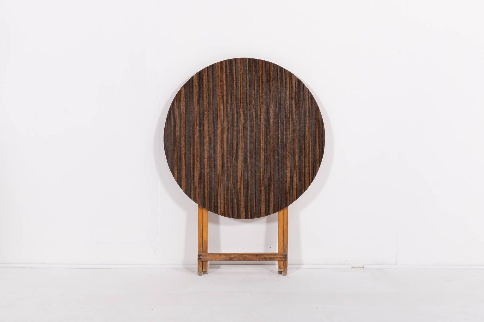 Table ronde pliante italienne moderne, années 1970, Italie