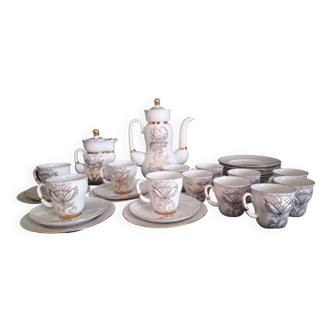 Service à café en porcelaine Lomonosov 29 pièces, motifs moulés rehaussés d'or 24 carats