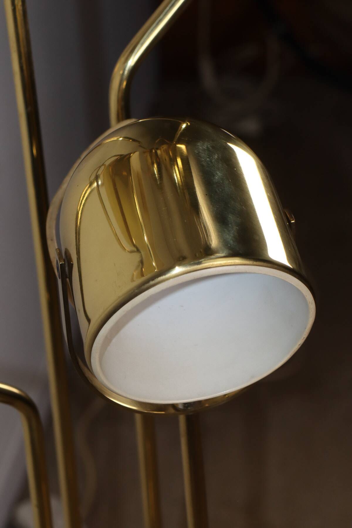Vintage Goffredo Reggiani floor lamp in gold metal - 1970s