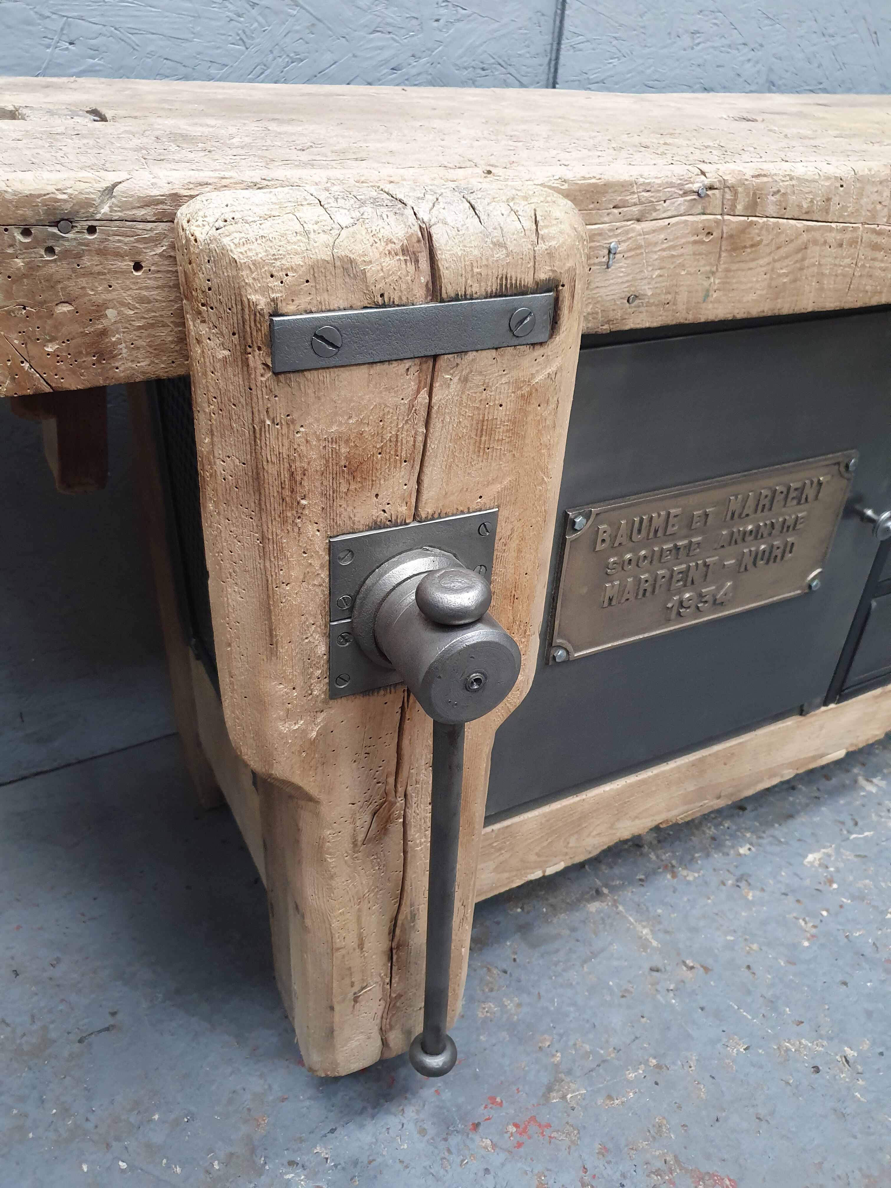 former established industrial elm and oak brass plate