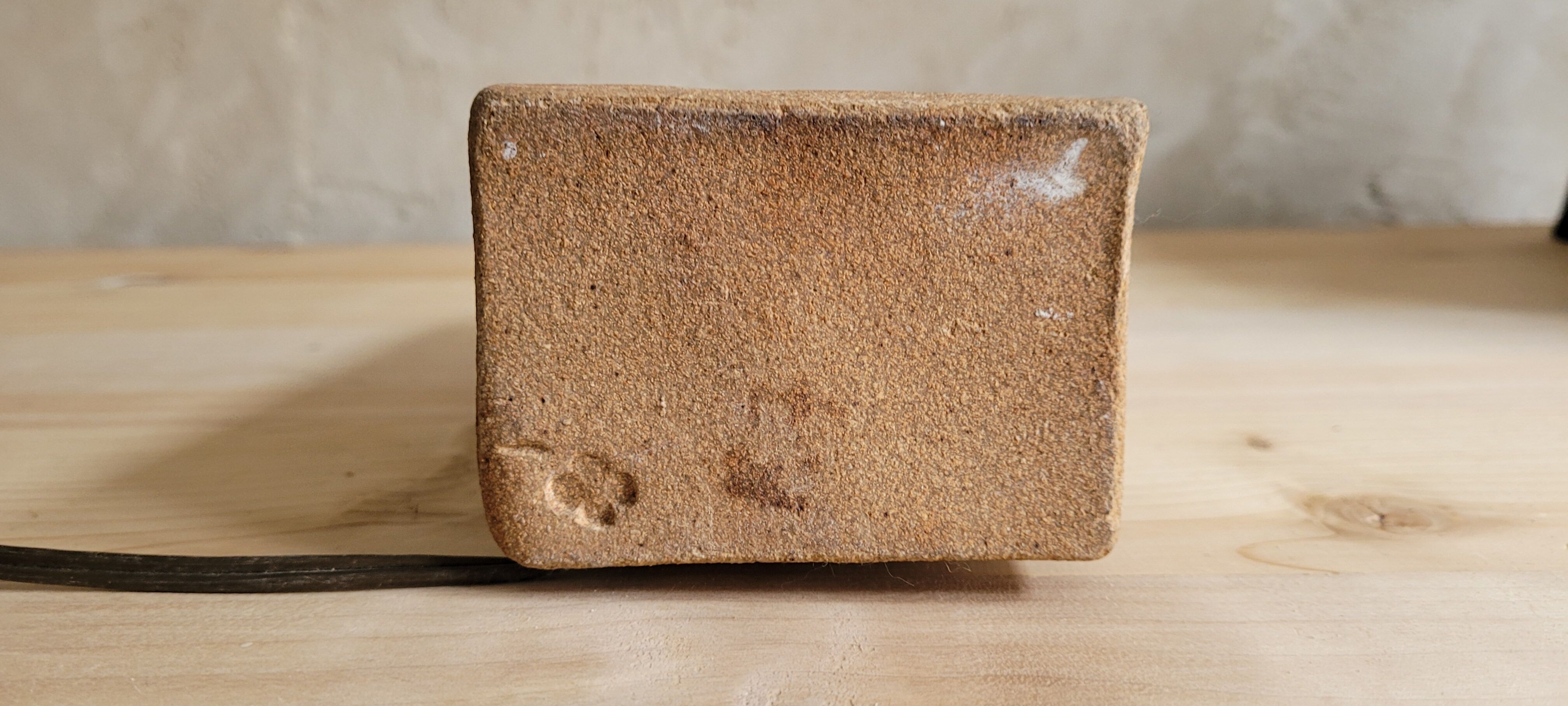 Table lamp in glazed stoneware