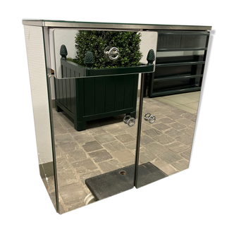 Mirrored furniture