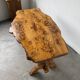 Table artisanale en orme massif, art populaire