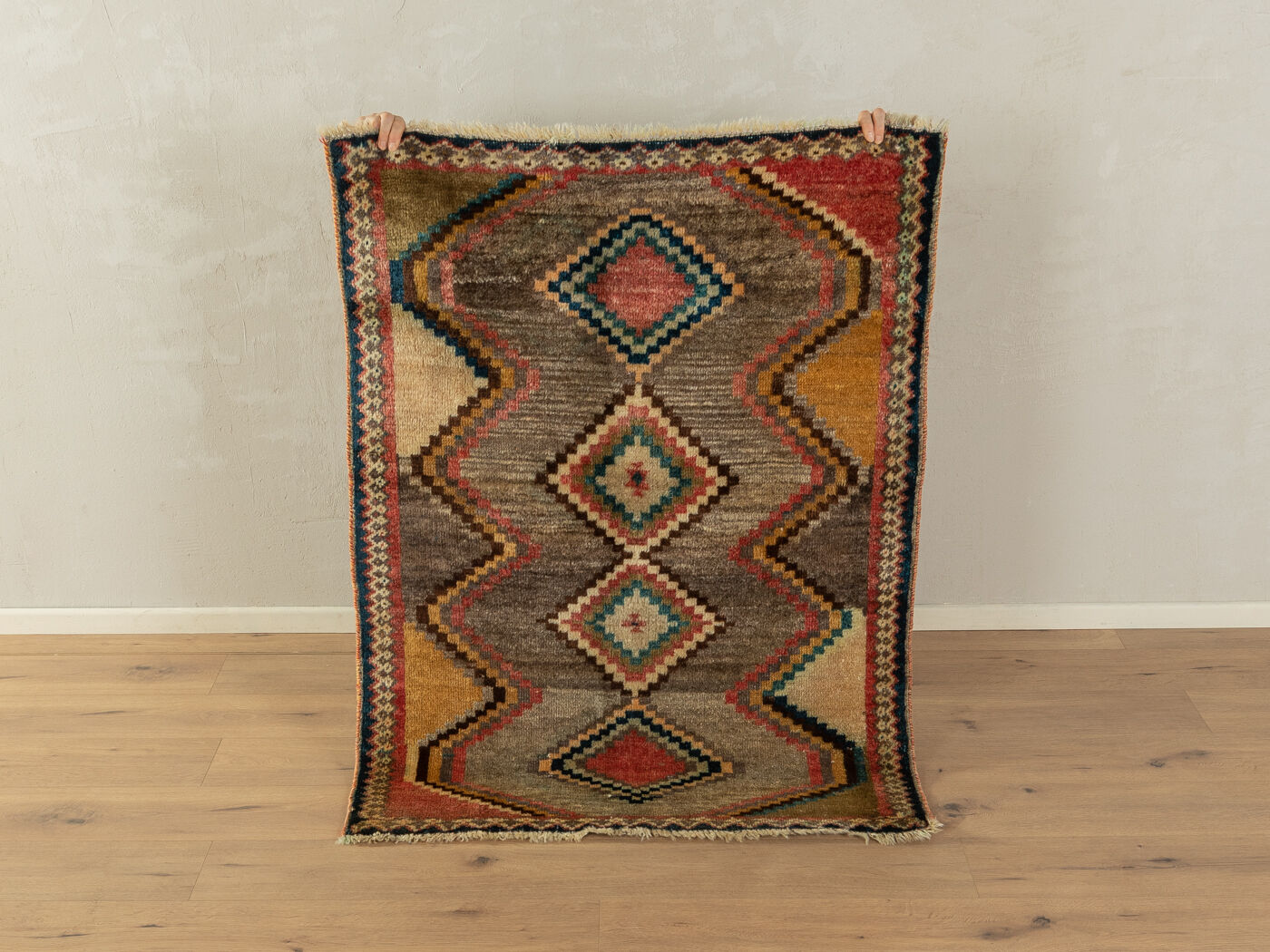 Vintage Berber rug, 127 x 205