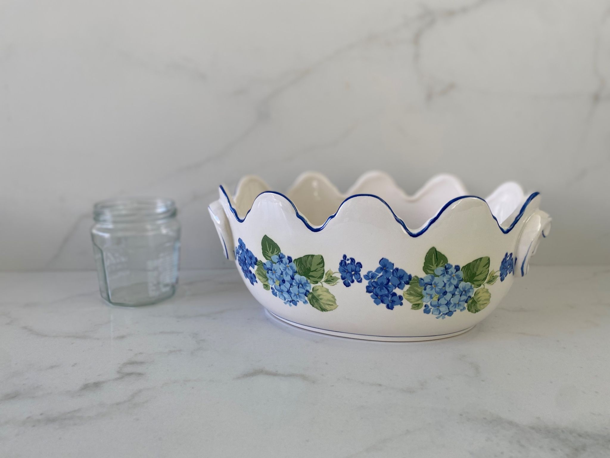 "Hortensia" table service from Luneville, earthenware, 80 pieces