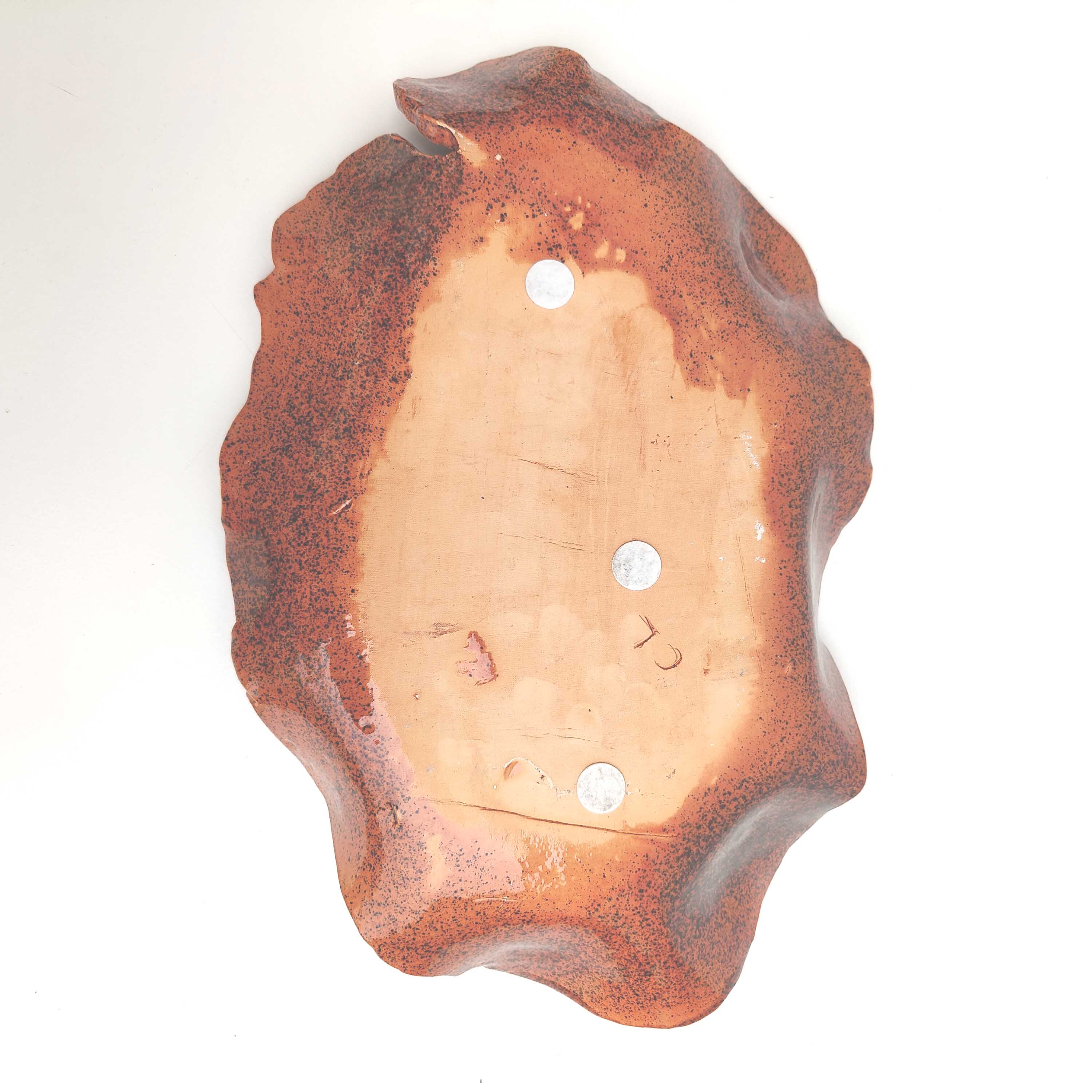 Fruit dish or cup shaped leaf terracotta