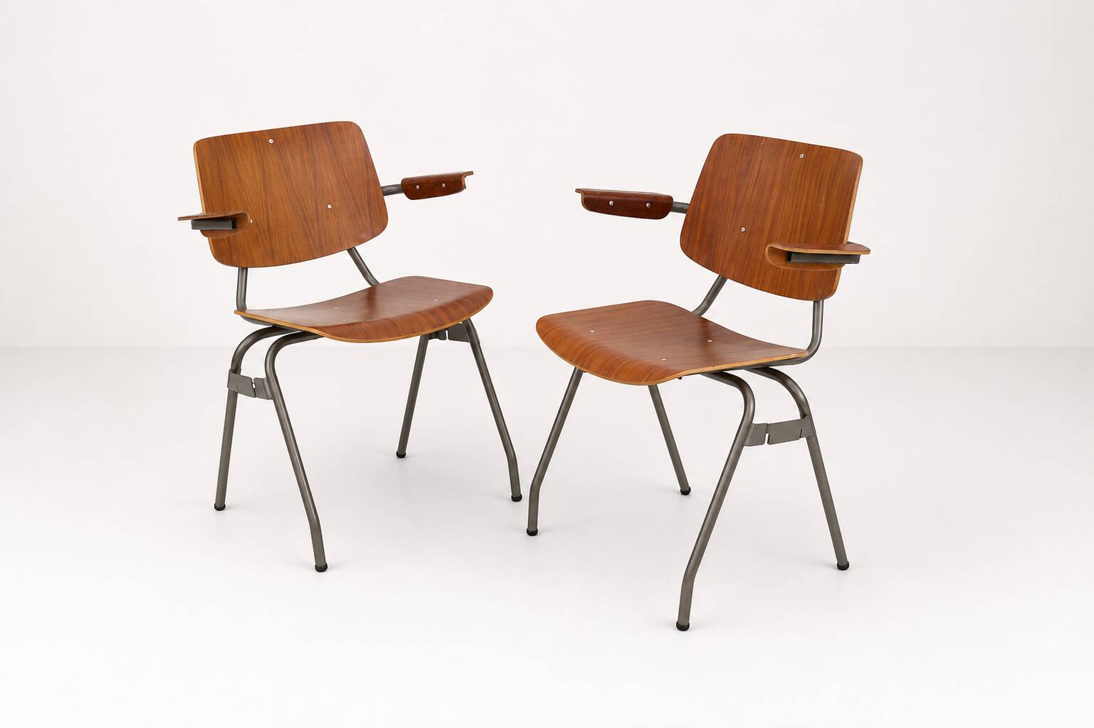 315 Stacking chairs by Kho Liang Le for CAR CATWIJK