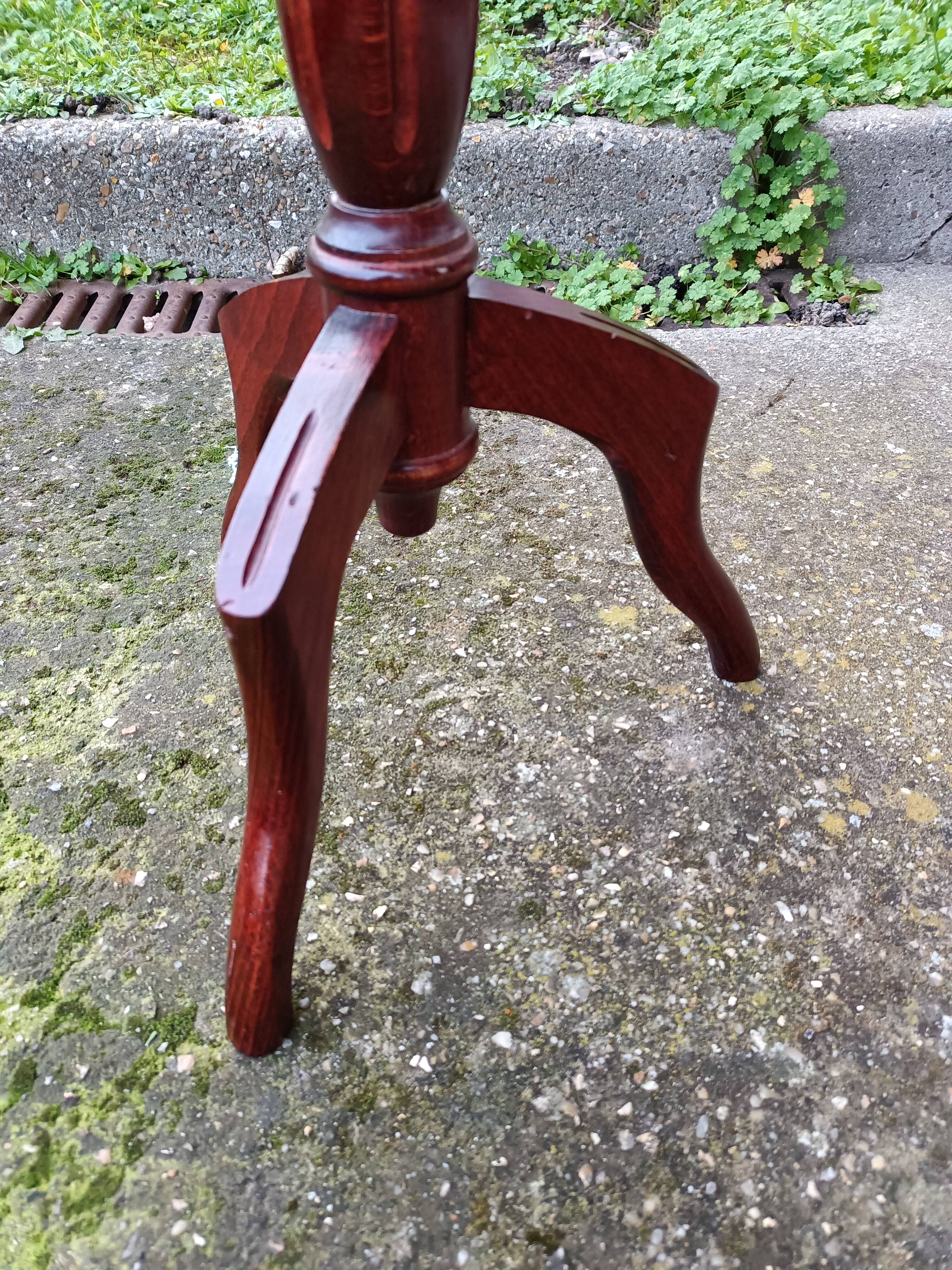 Marble table side or table pedestal table