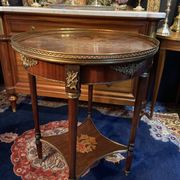 Bouillotte table pedestal table with marquetry decoration and bronze ornaments in the Louis style