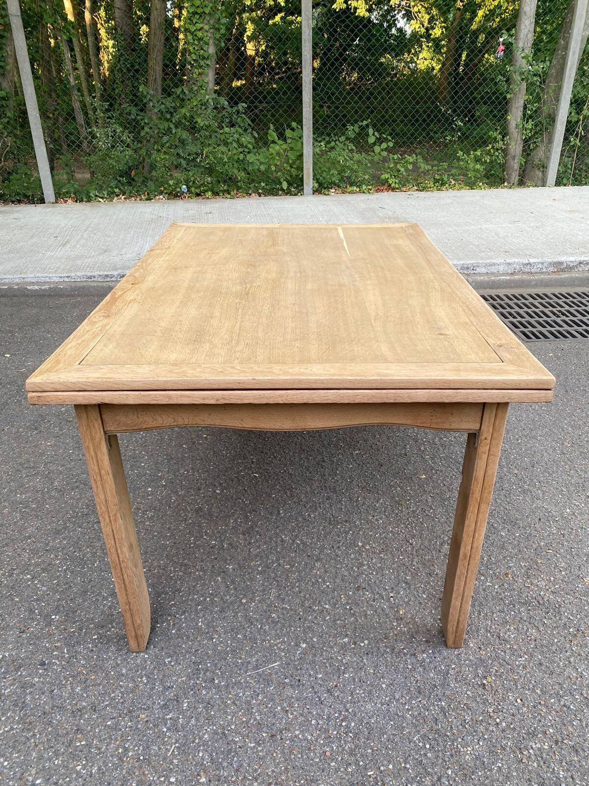 Extensible farmhouse dining table stripped in raw solid oak 1950