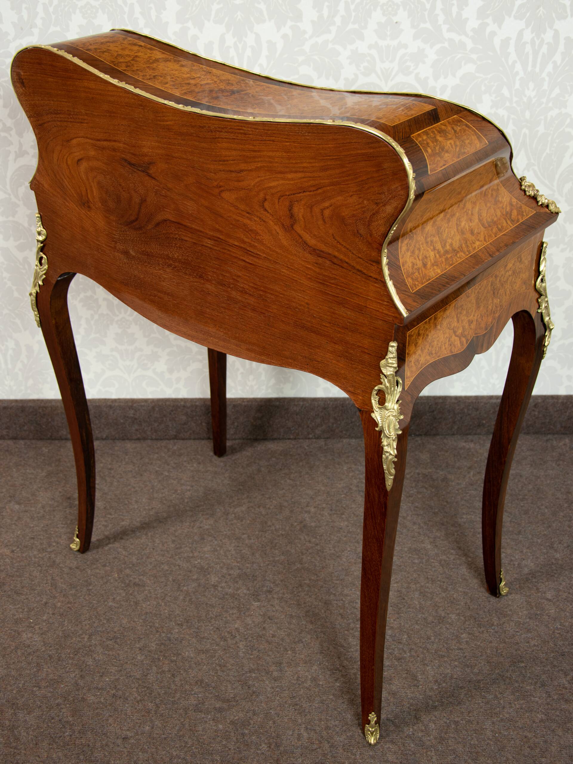 Secretary Bonheur du Jour Louis XV in rosewood and walnut 1870-1900