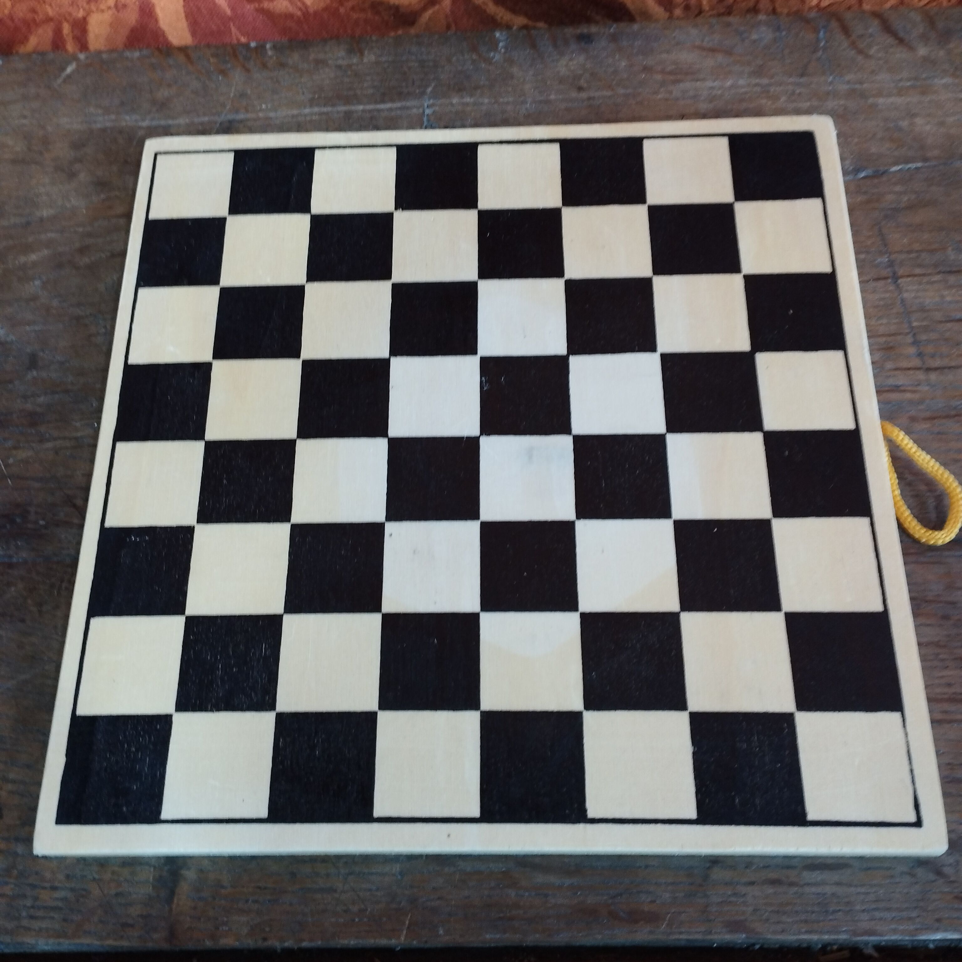 Jeu de dames anglaises en bois