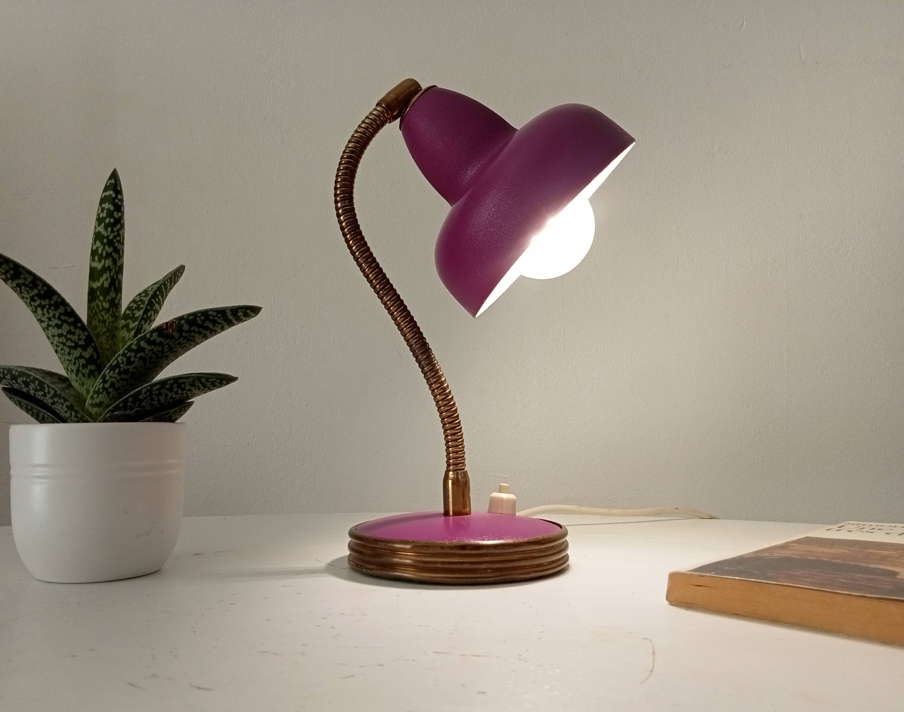 Vintage desk lamp from the 1950s.