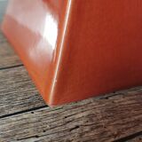 Coral lamp and gold house Le Dauphin