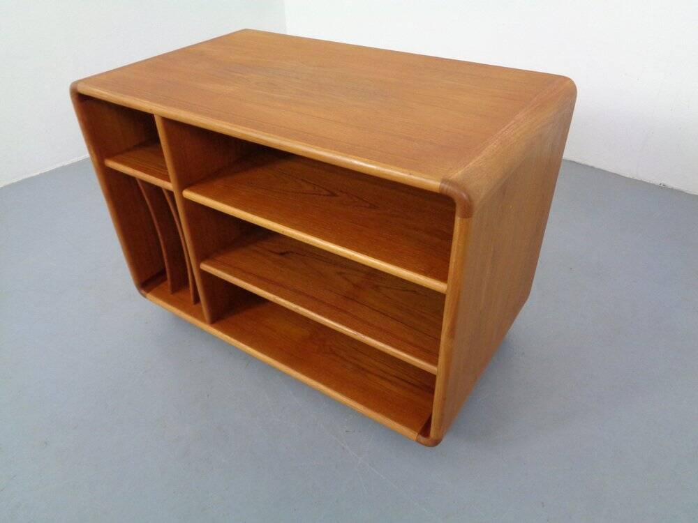 Small rollable teak media sideboard from Dyrlund, 1970s