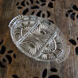 Former compartments in glass dish