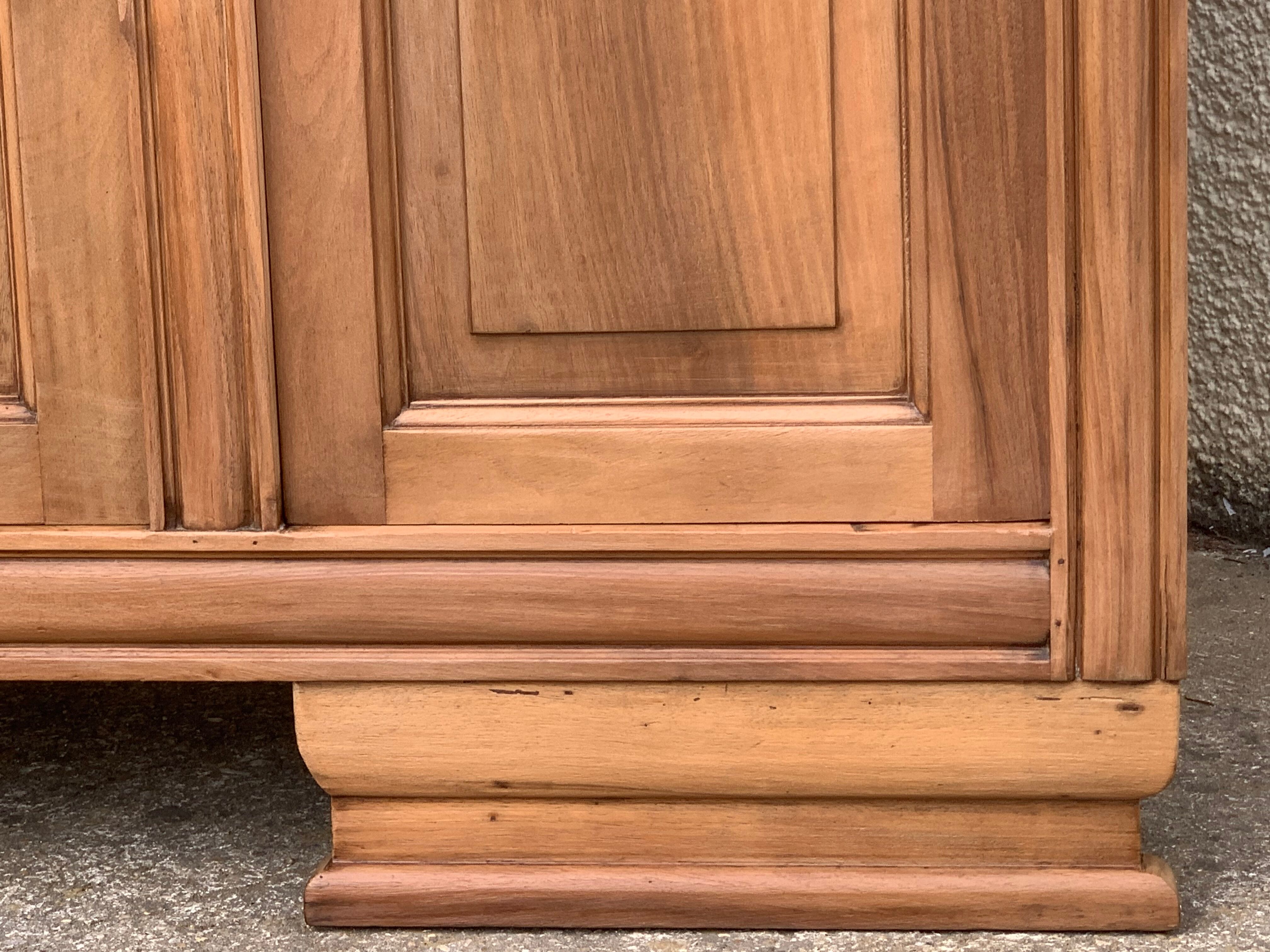 Parisian art deco buffet walnut brut massive 1920