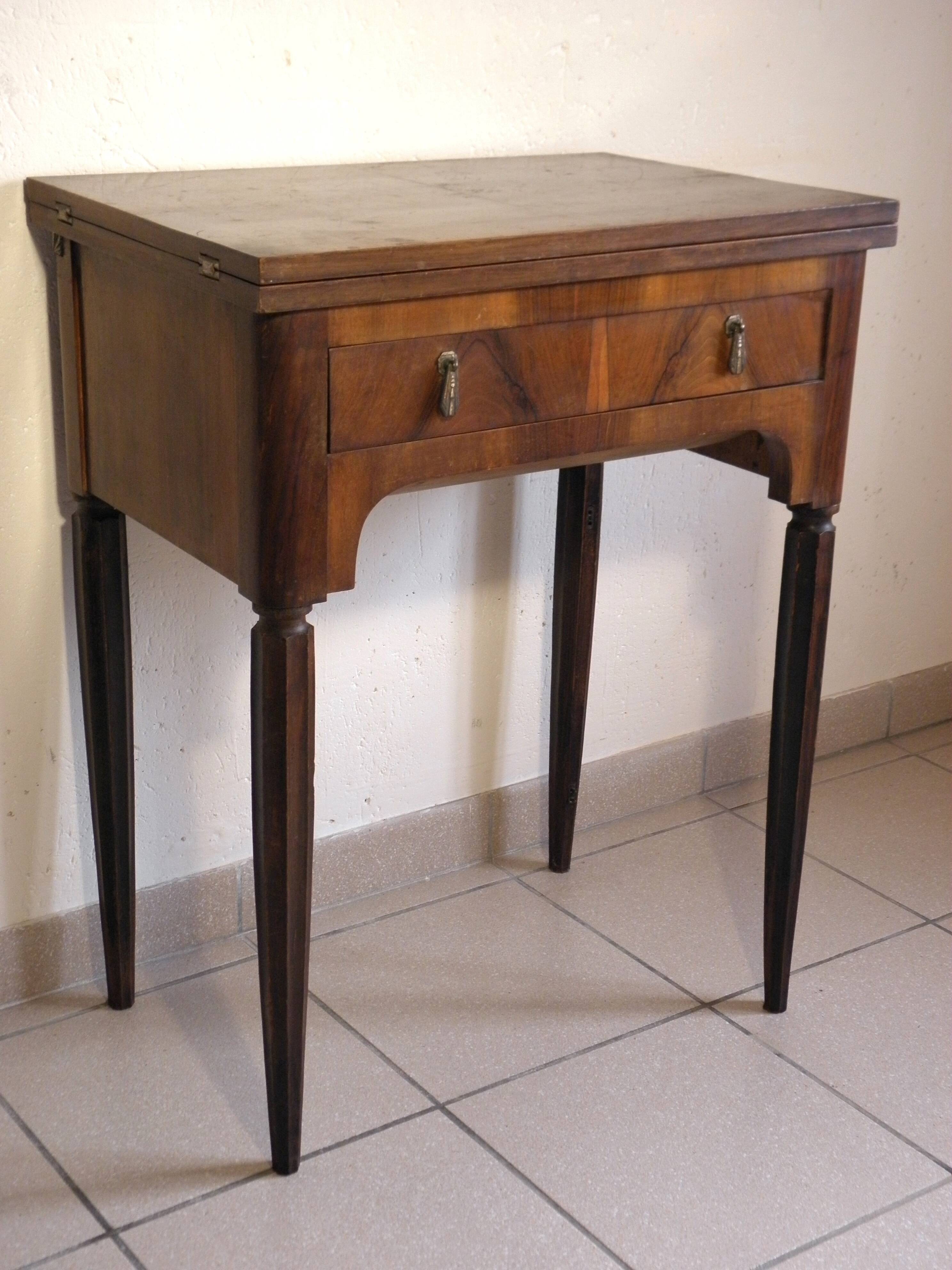 Meuble console Art Déco de machine Singer