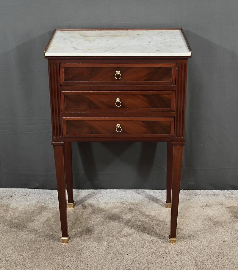 Small Mahogany Chest of Drawers, Louis XVI Style – Part 2 of the 19th Century