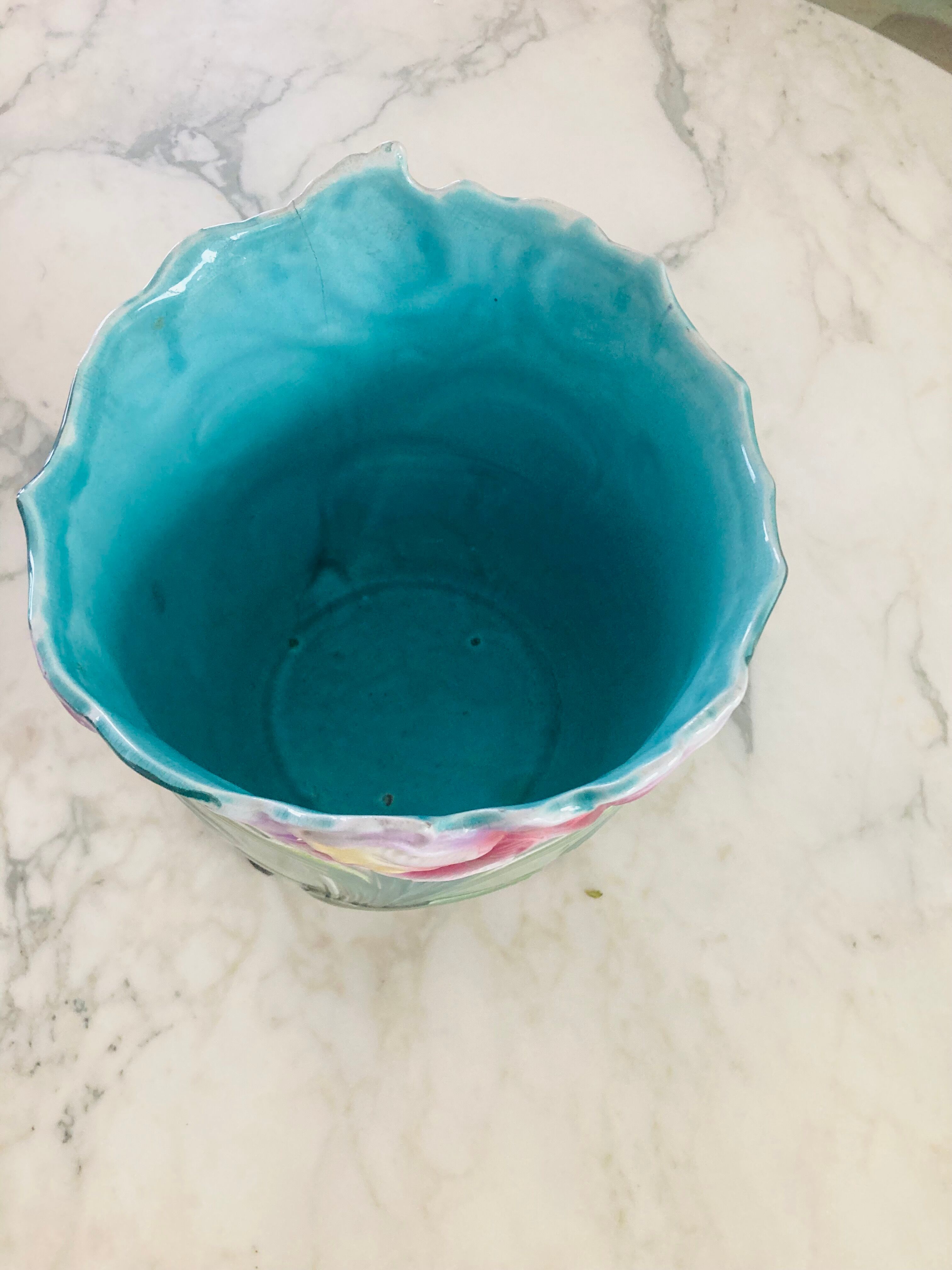 Cache pot en barbotine