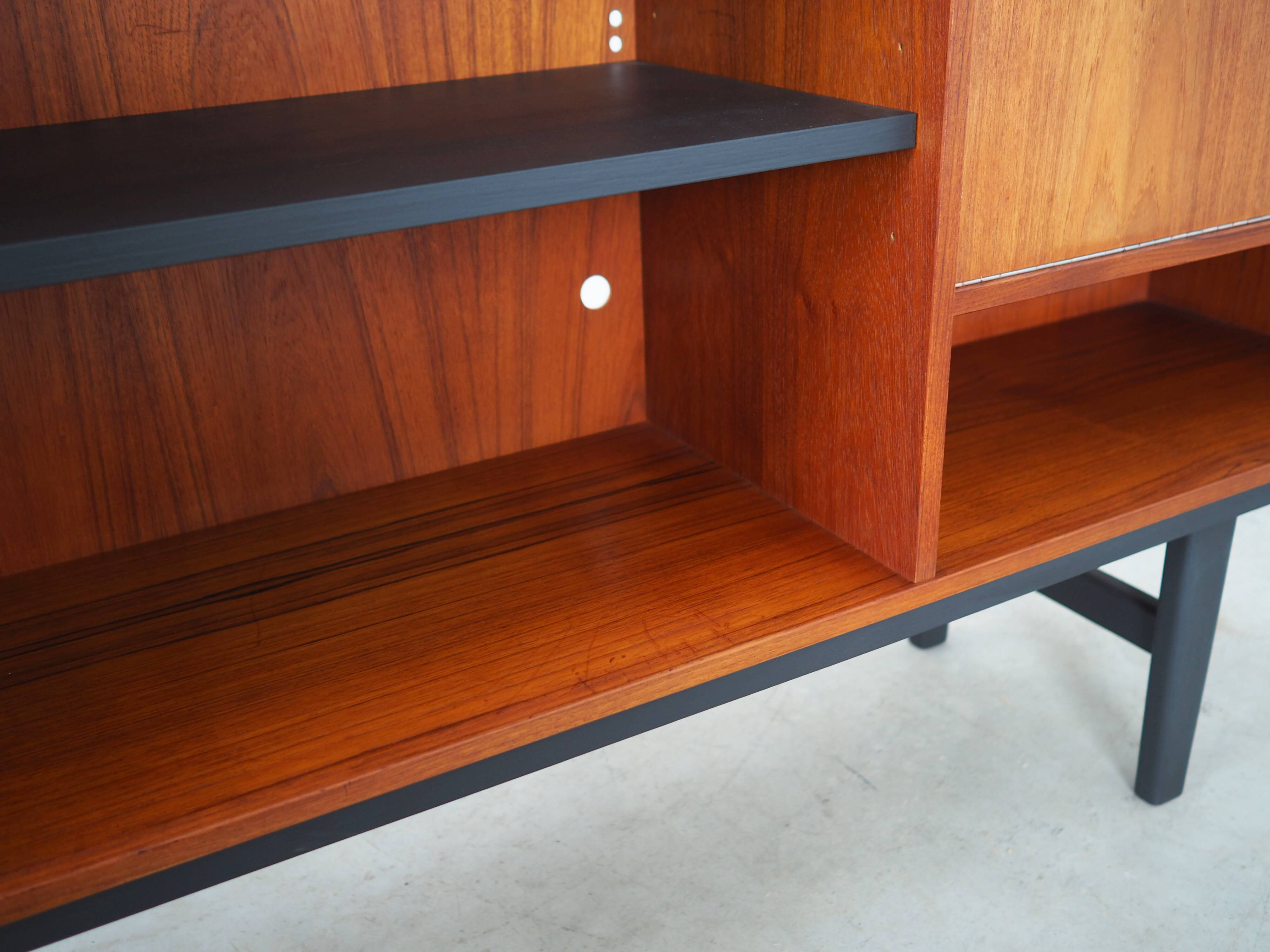 Teak bookcase, Danish design, 1970s, production: Denmark