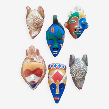 Ensemble de masques africains
