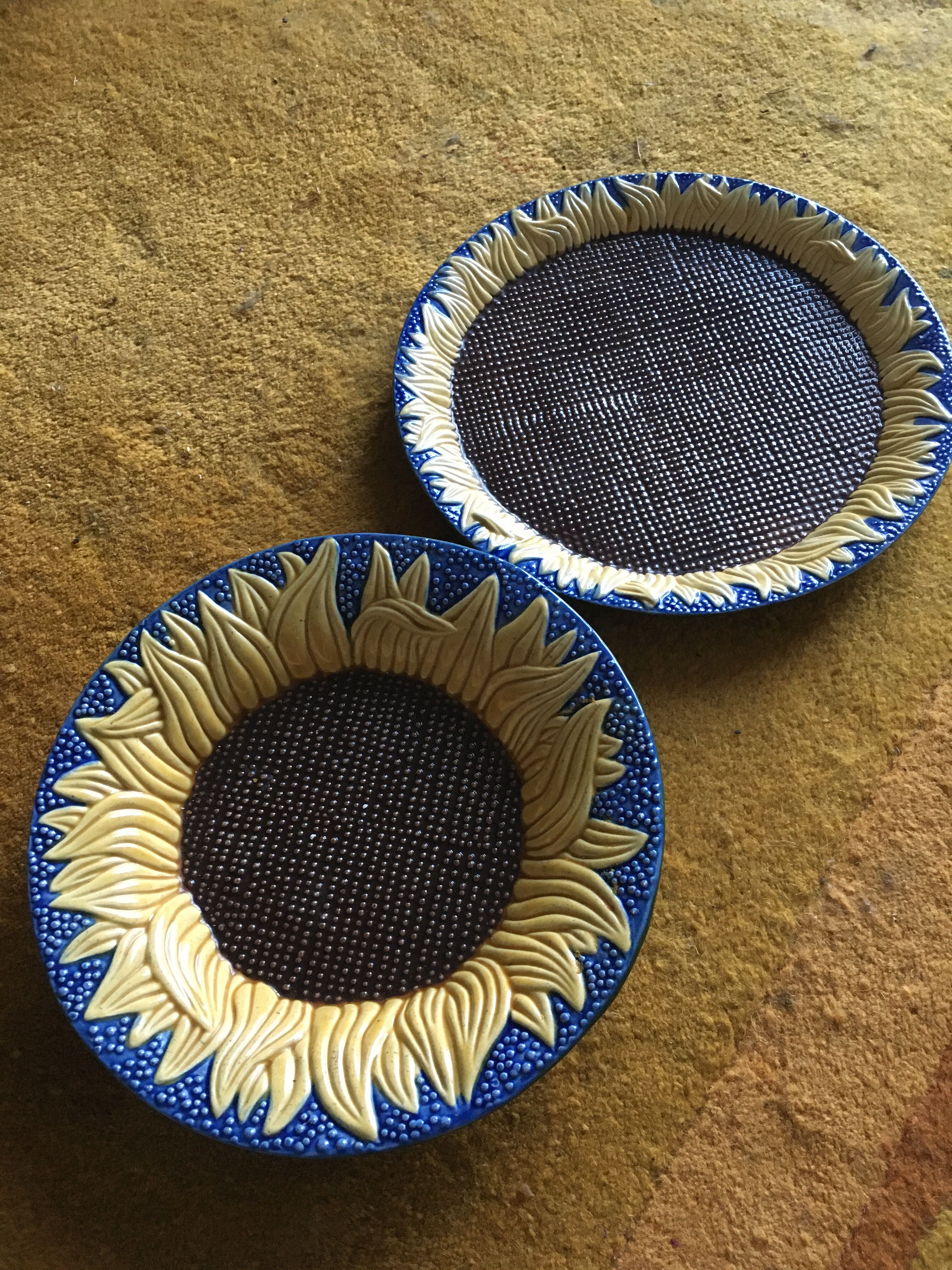 Lot of 3 plates Sunflowers
