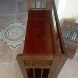 Foldable wooden shelf