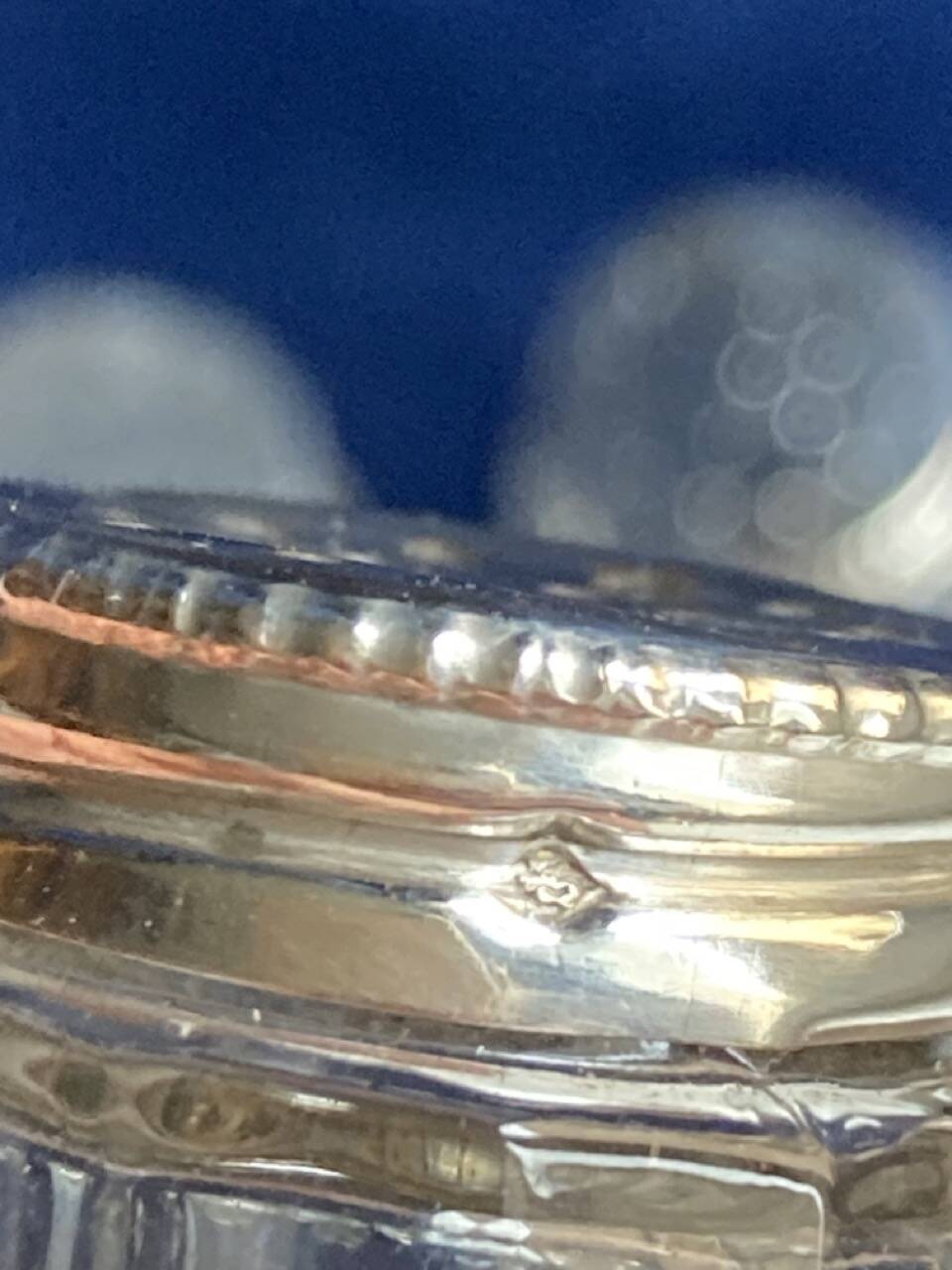Individual salt shakers in 800 silver with two hallmarks and fluted crystal